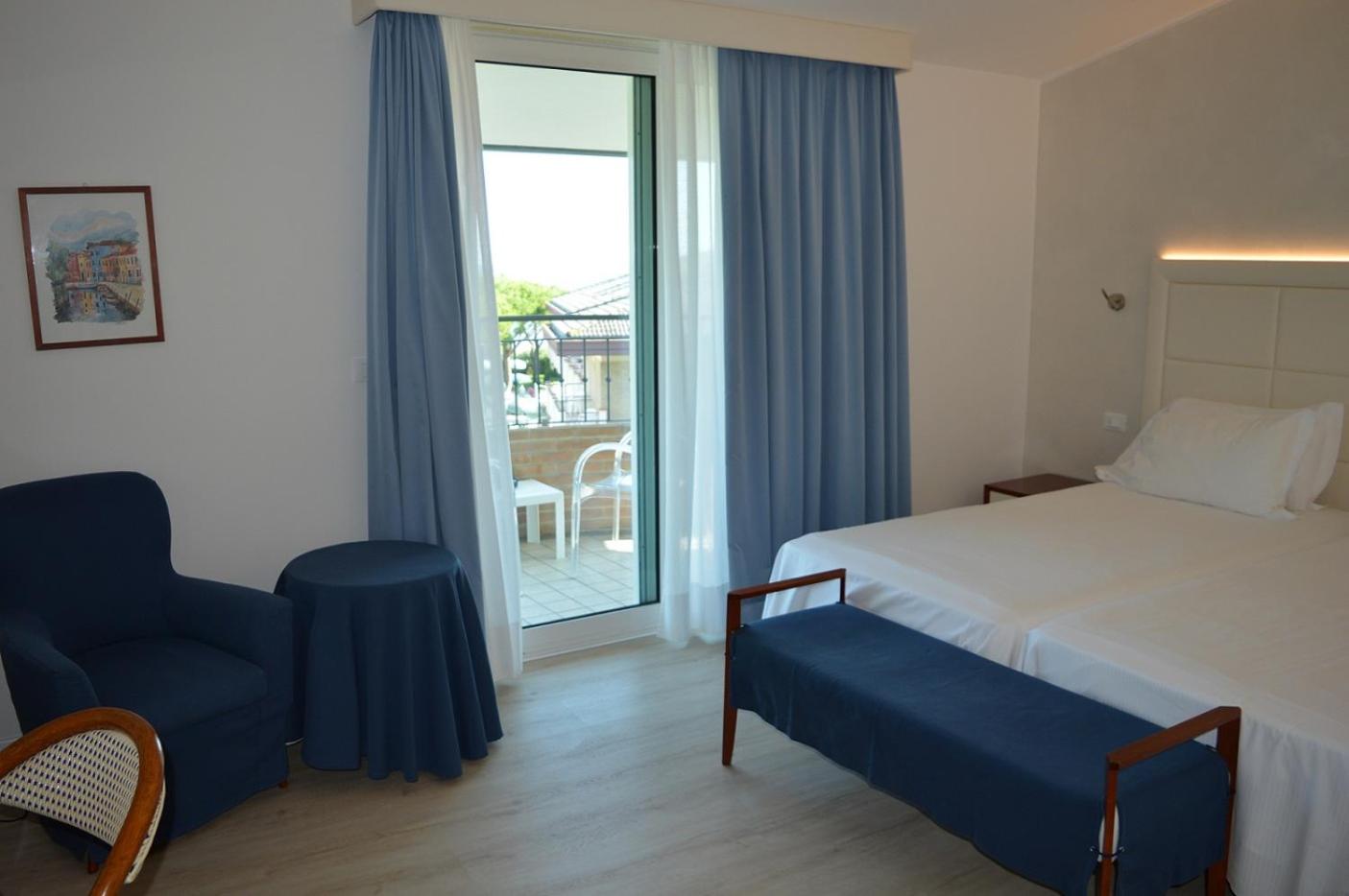 Hotel Bauer & Sporting 15/50