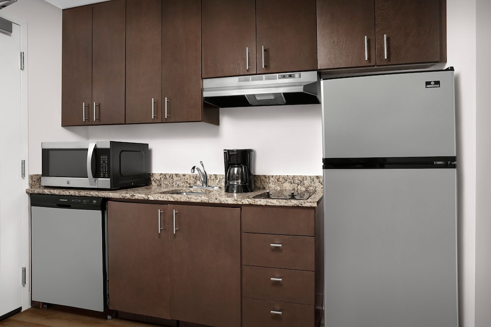 Towneplace Suites Franklin Cool Springs 10/50