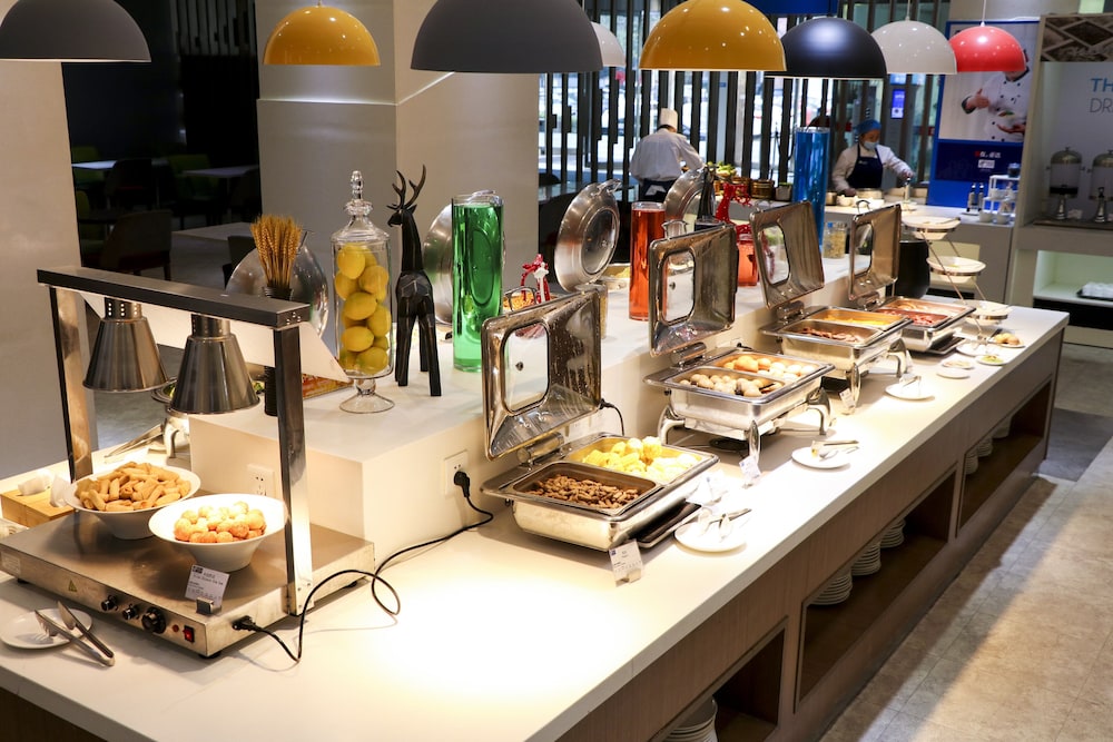 HOLIDAY INN EXPRESS HEFEI DOWNTOWN 60/80