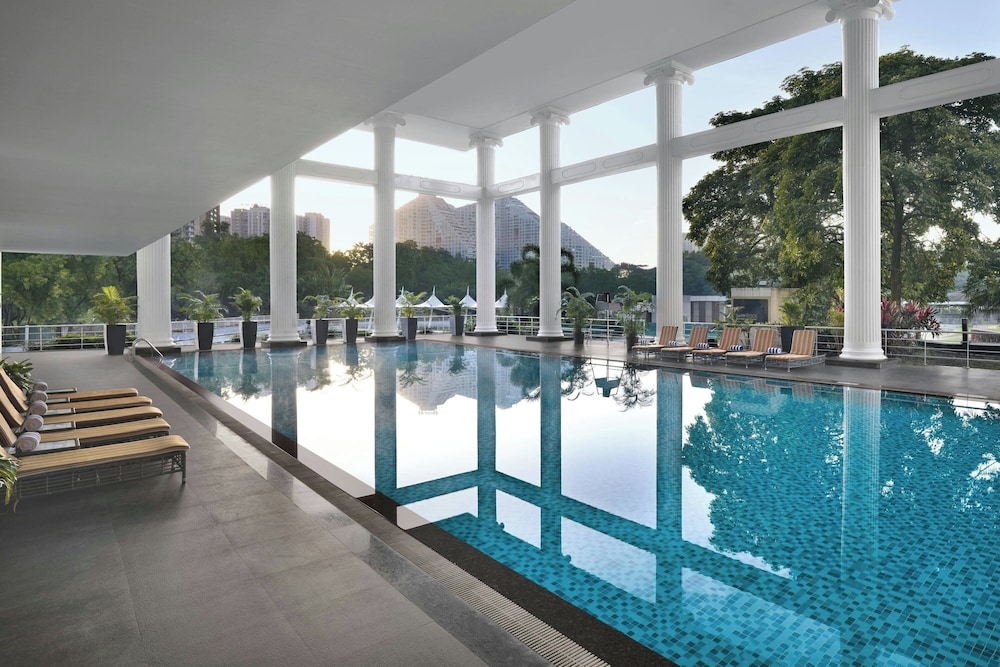Amanora the Fern Hotels And Club 37/71