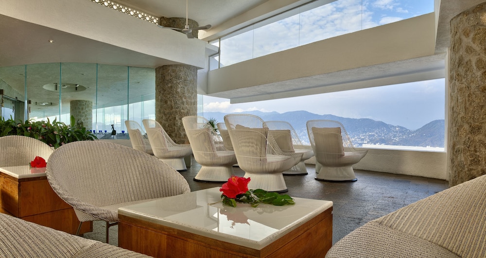 Las Brisas Acapulco 63/77