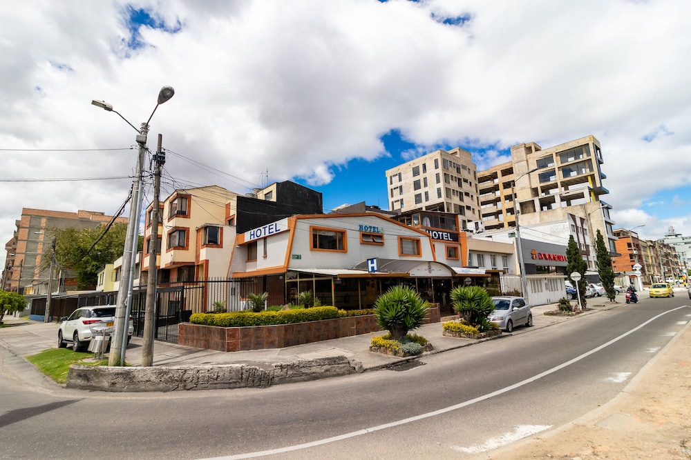 Hotel Ayenda 1087 La Estación 55/60
