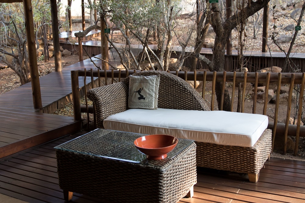 Phumelelo Lodge 15/22