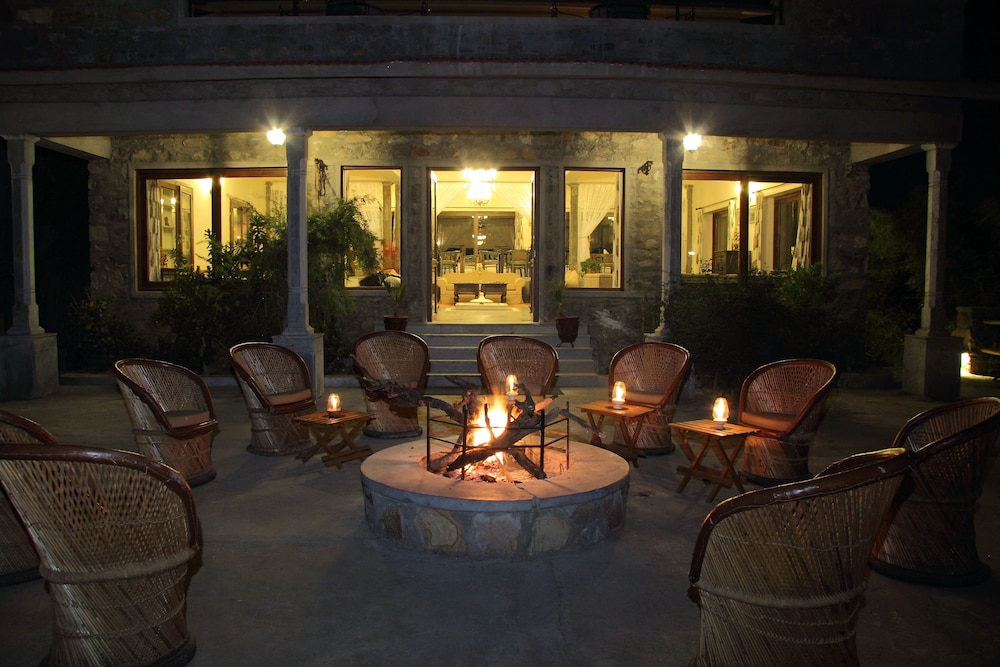 The Jhadol Safari Resort 10/32