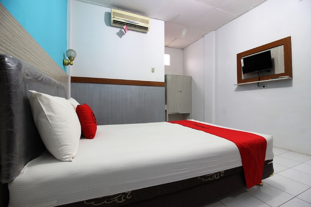 Reddoorz Plus Near Lempuyangan Station 3 14/25