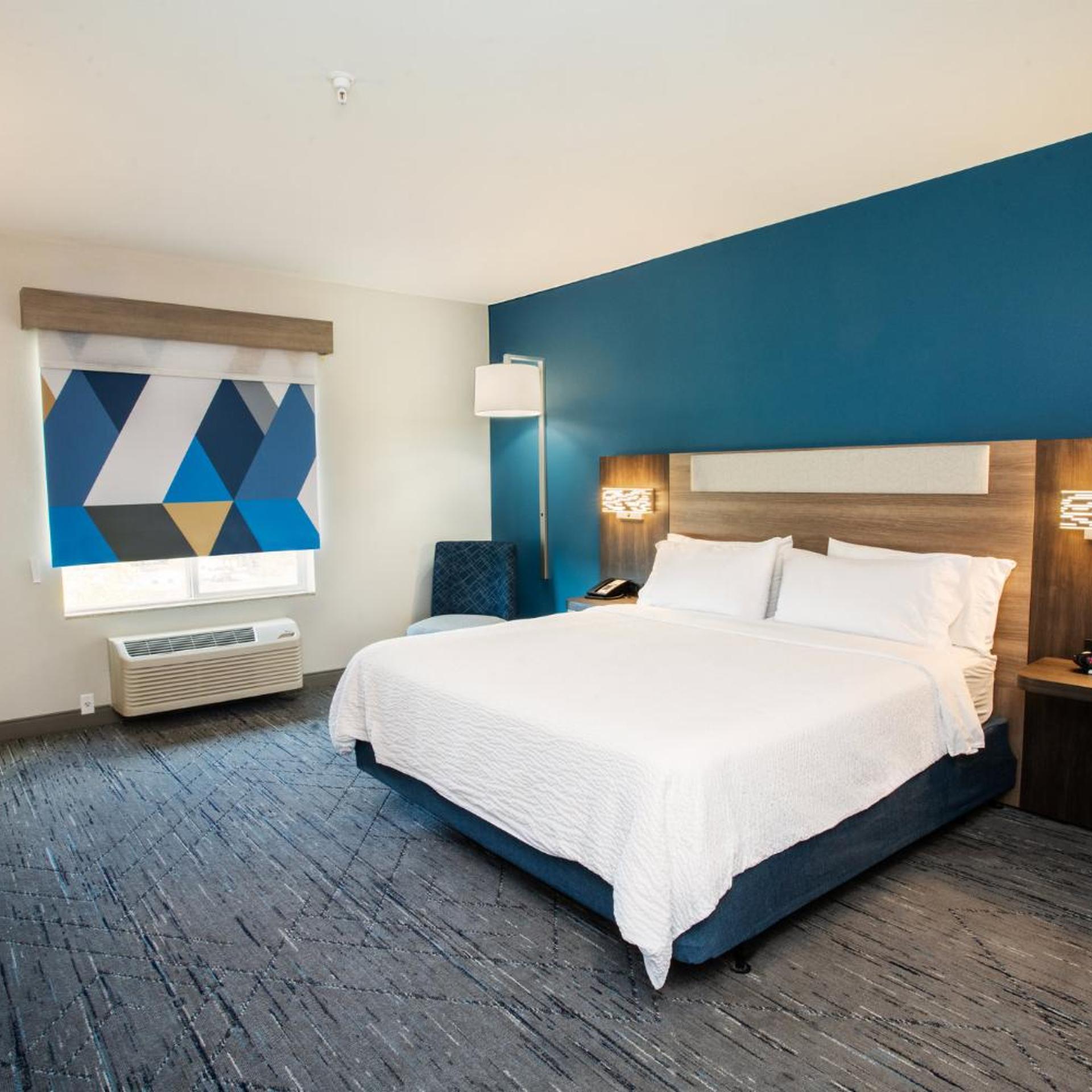 جناح ركني بسرير كينج، Holiday Inn Express Hotel And Suites Las Cruces North 2/10