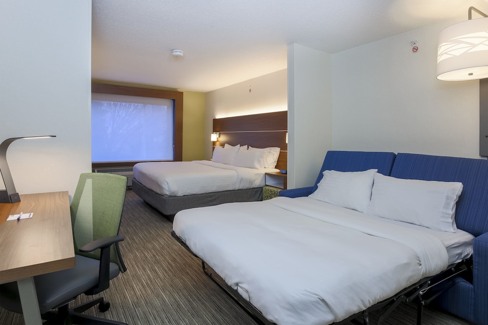 Holiday Inn Express Irondequoit 13/65