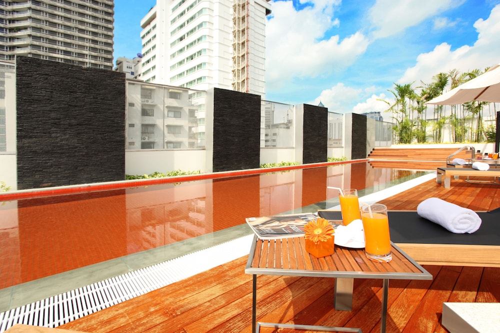 RADISSON SUITES BANGKOK SUKHUMVIT in BANGKOK
