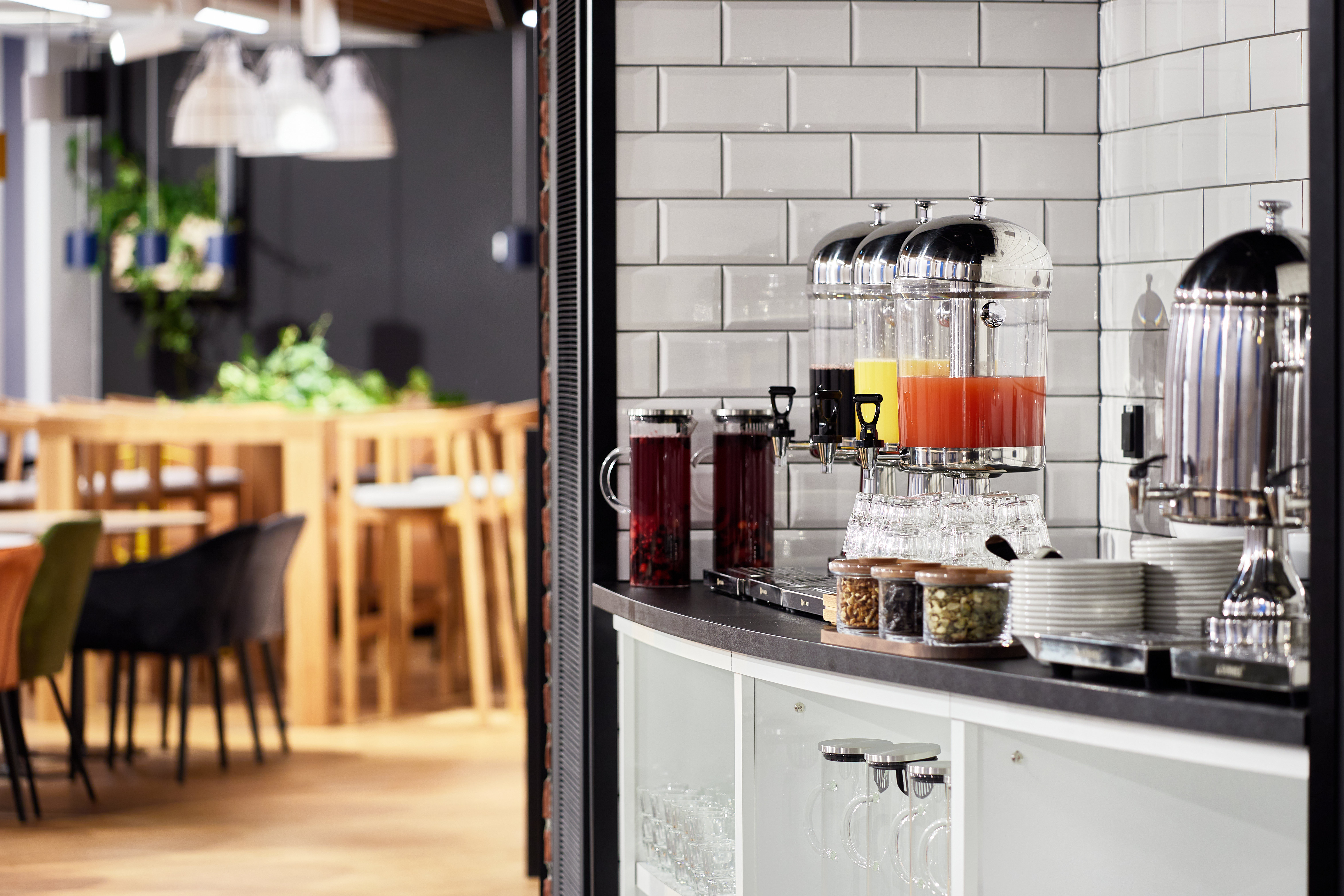 Holiday Inn Express WARSAW - THE HUB 28/38