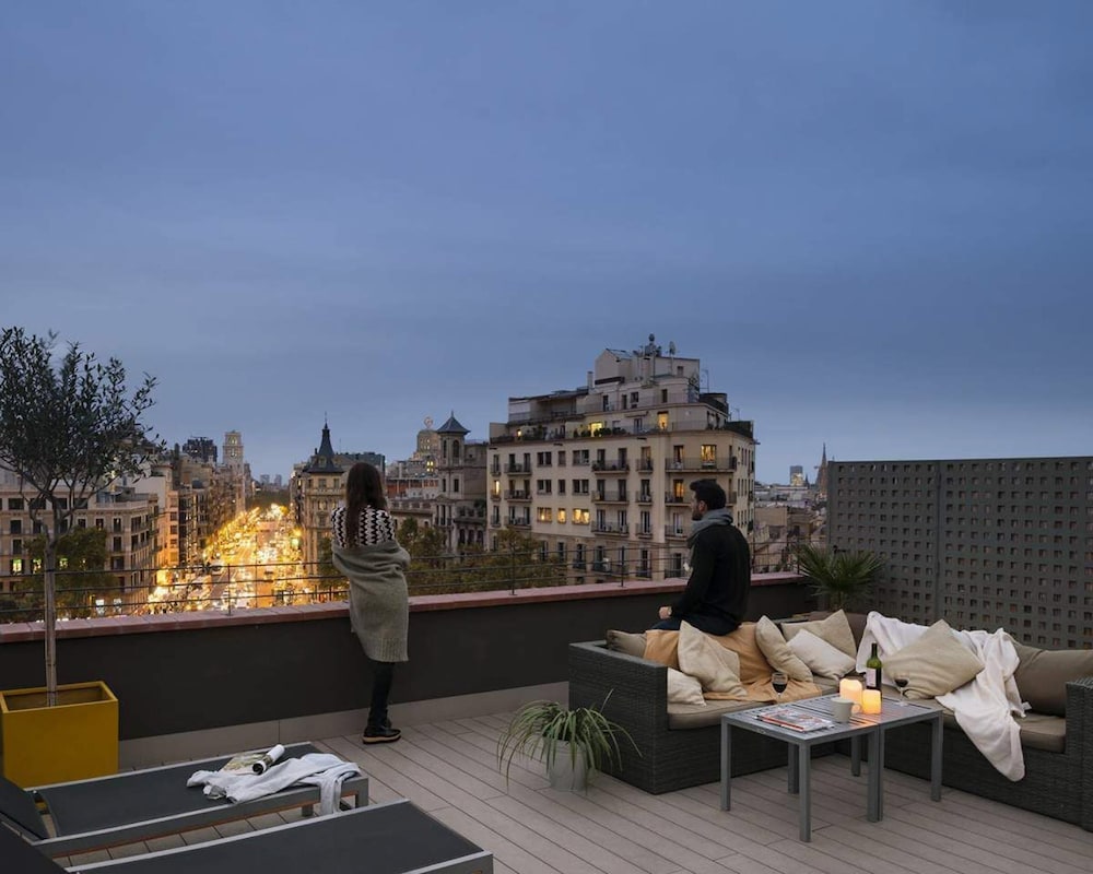 Enjoybcn Miro Apartments 42/50