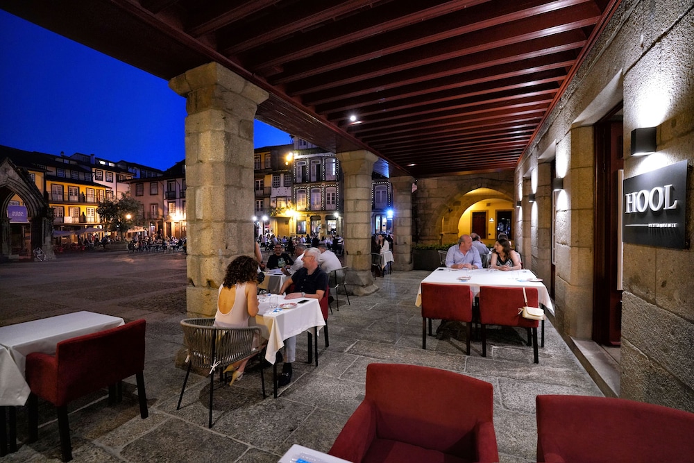 Hotel Da Oliveira 32/48