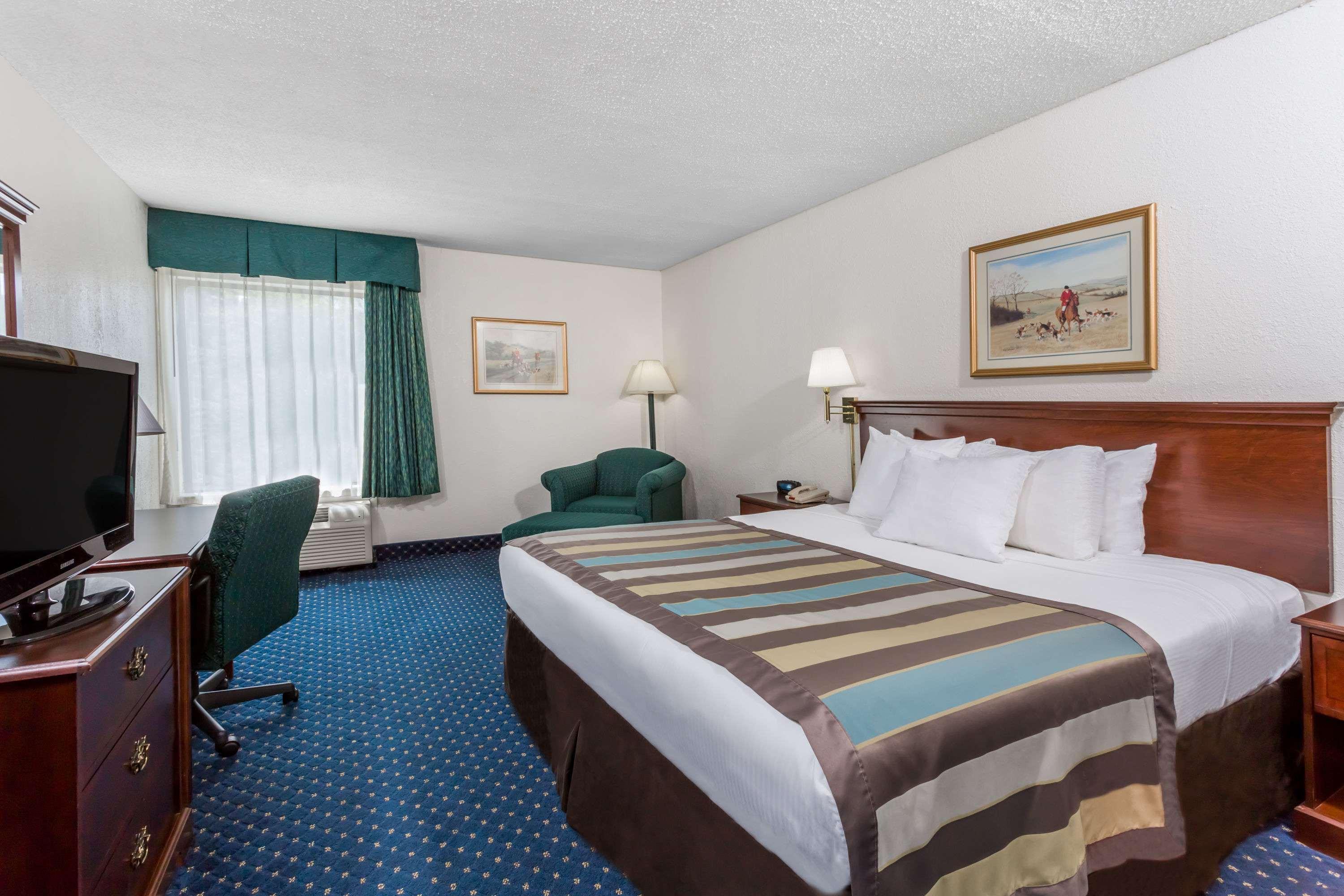 غرفة، Best Western Greensboro Coliseum Inn 2/3