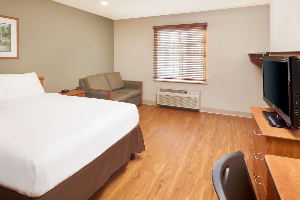 Extended Stay America Select Suites Wilmington West (ex WoodSpring Suites Wilmington) 17/42