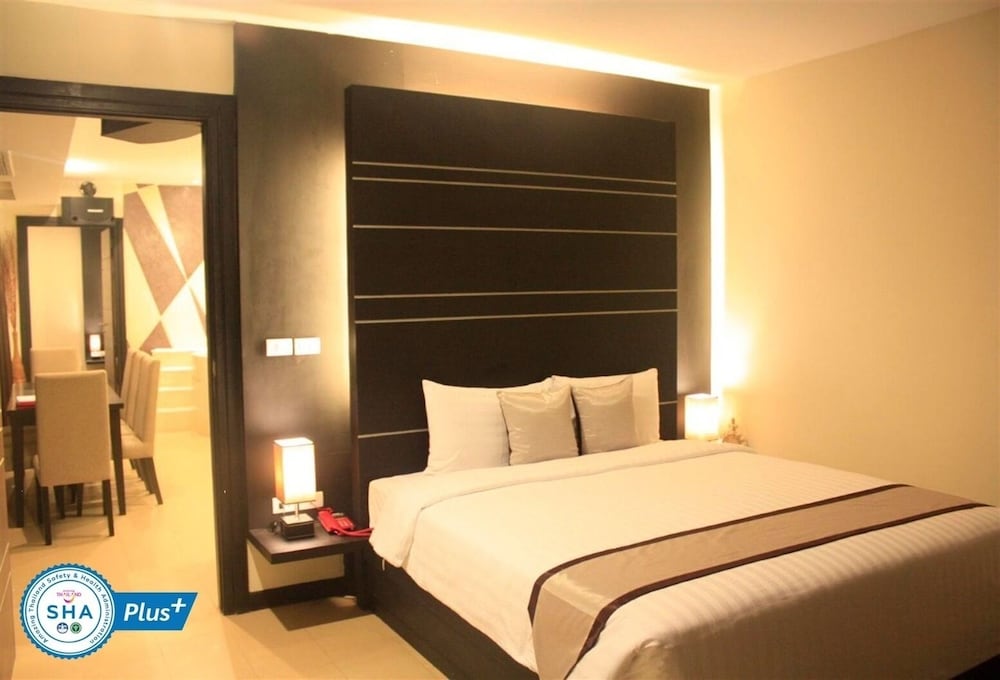 Sky Dome Resotel 18/69