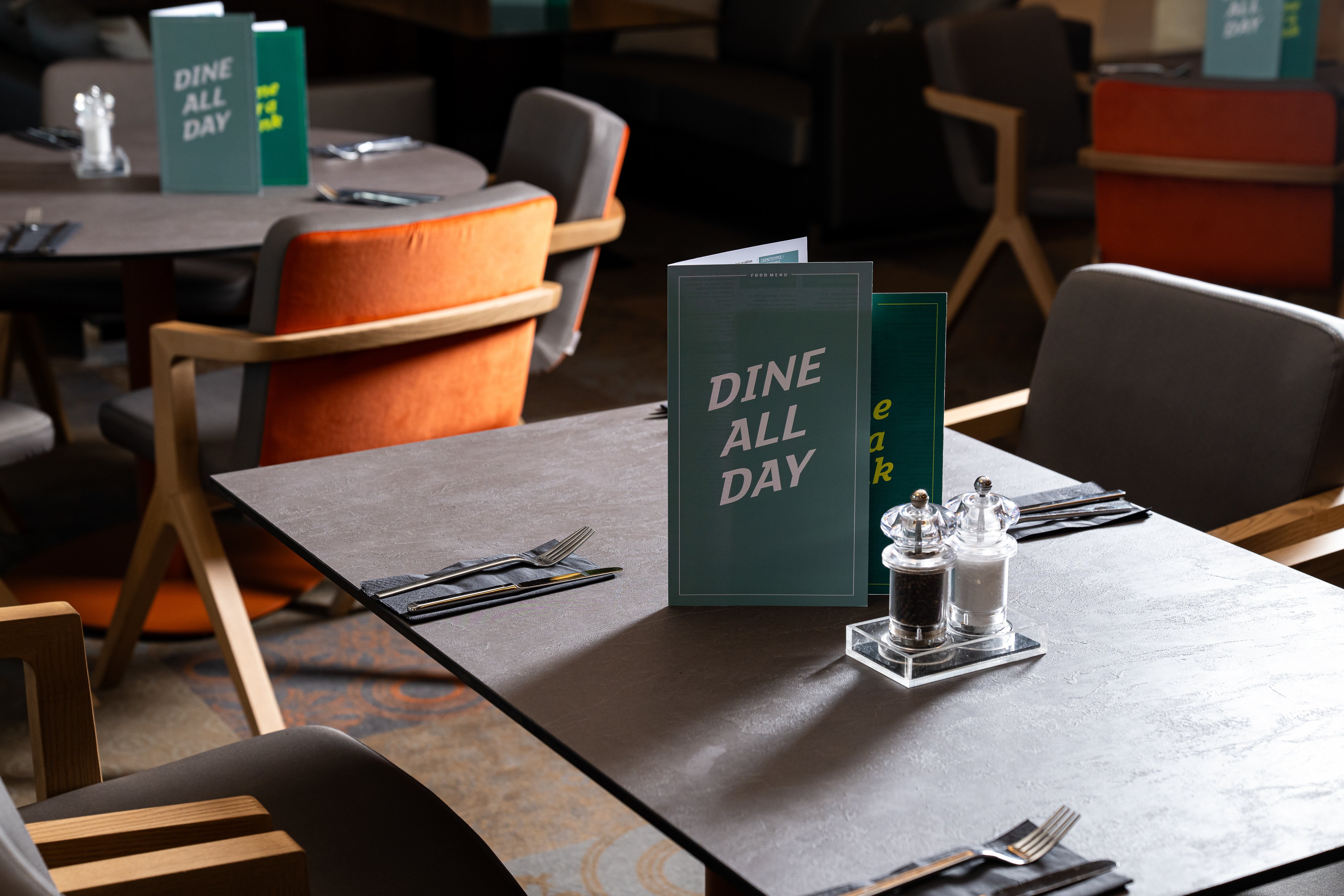 Holiday Inn Athens Airport 46/66