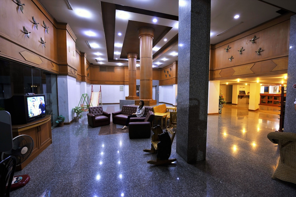 Phayao Northen Lake Hotel 23/32
