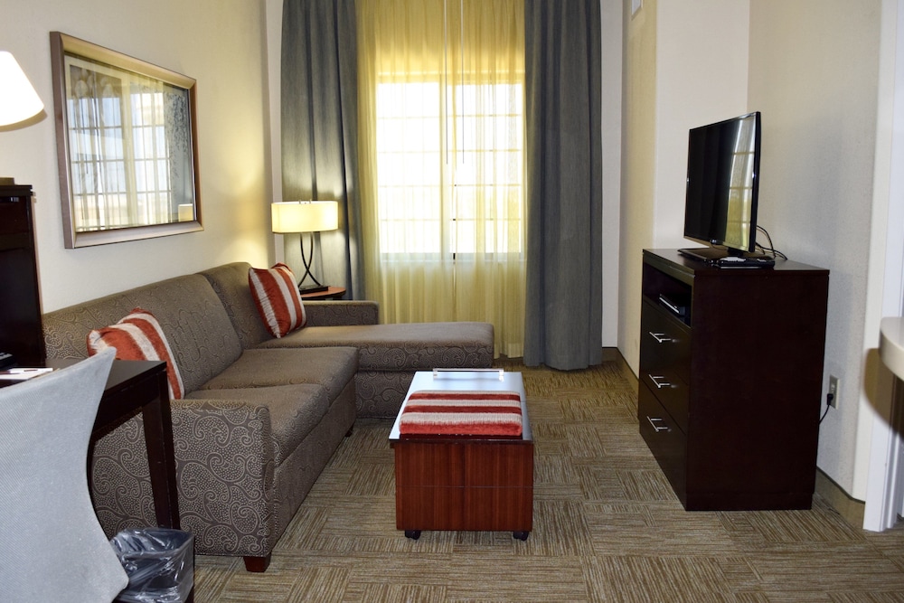 Staybridge Suites Houston Stafford Sugar Land 37/65