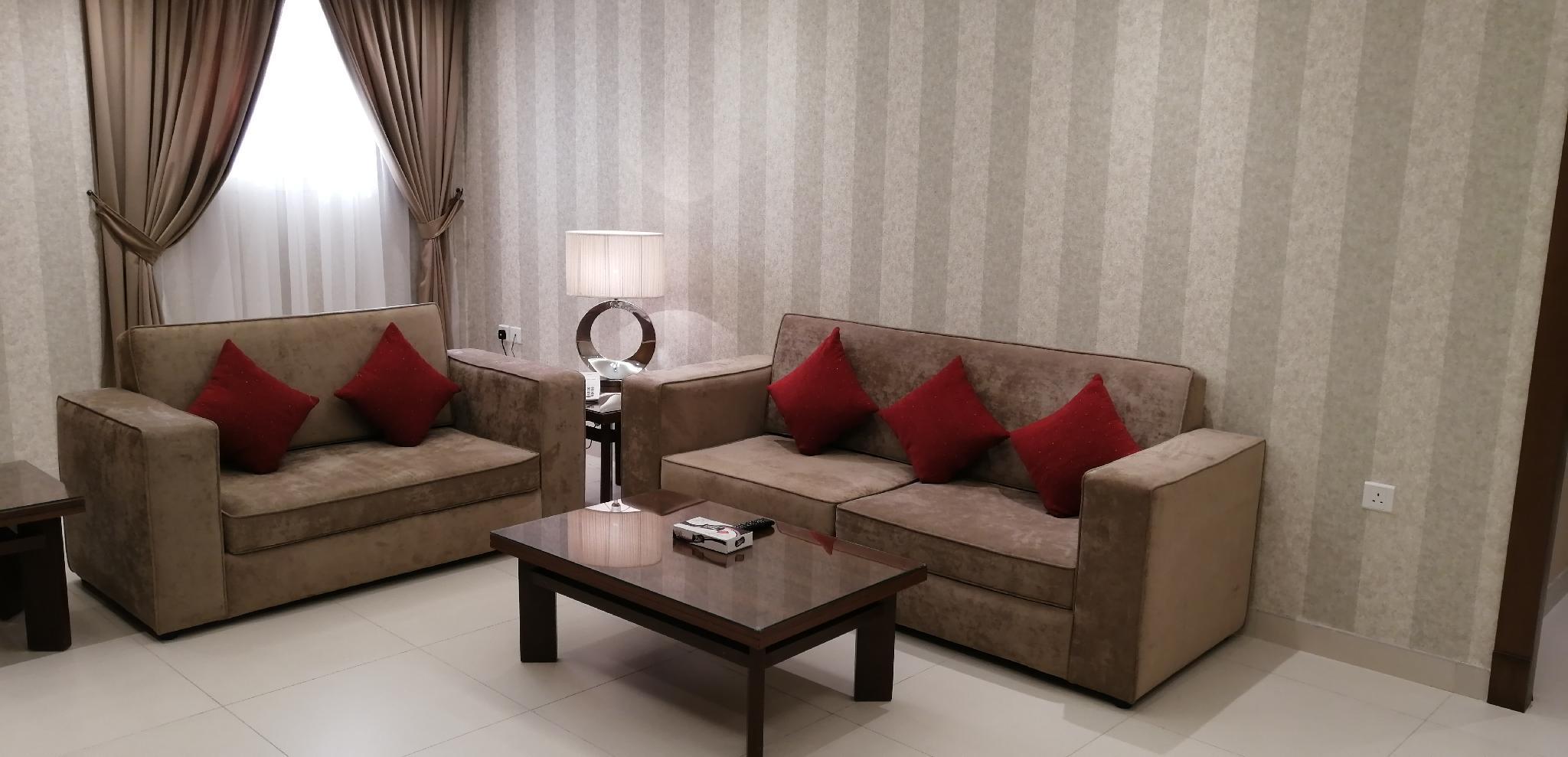 الضيافة شقة العليا(Manazel Al Diafa Serviced Apartments EX. (AL Diafah Apartment Olaya)) 29/44