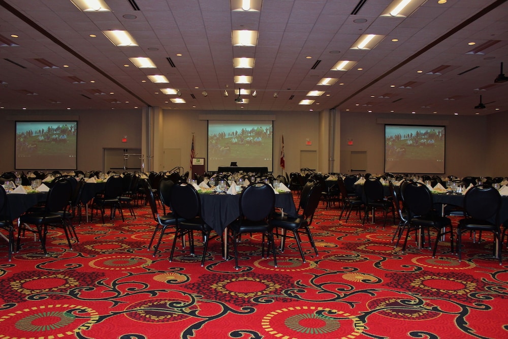 Holiday Inn Des Moines Airport Conf Center 61/79