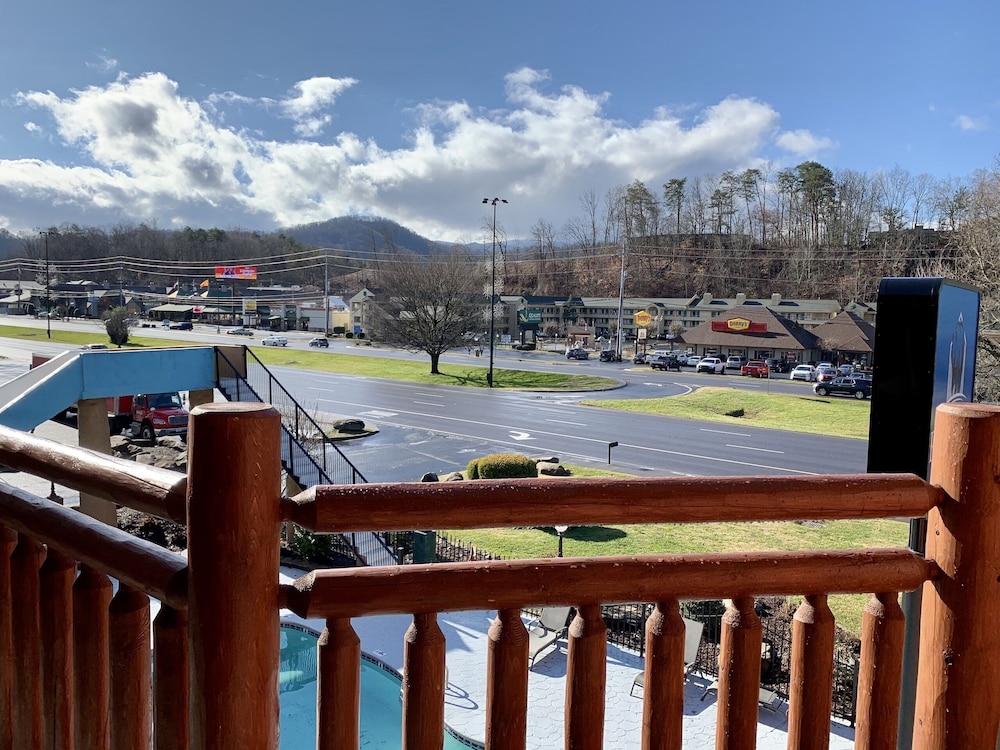 Riverchase Lodge 25/31