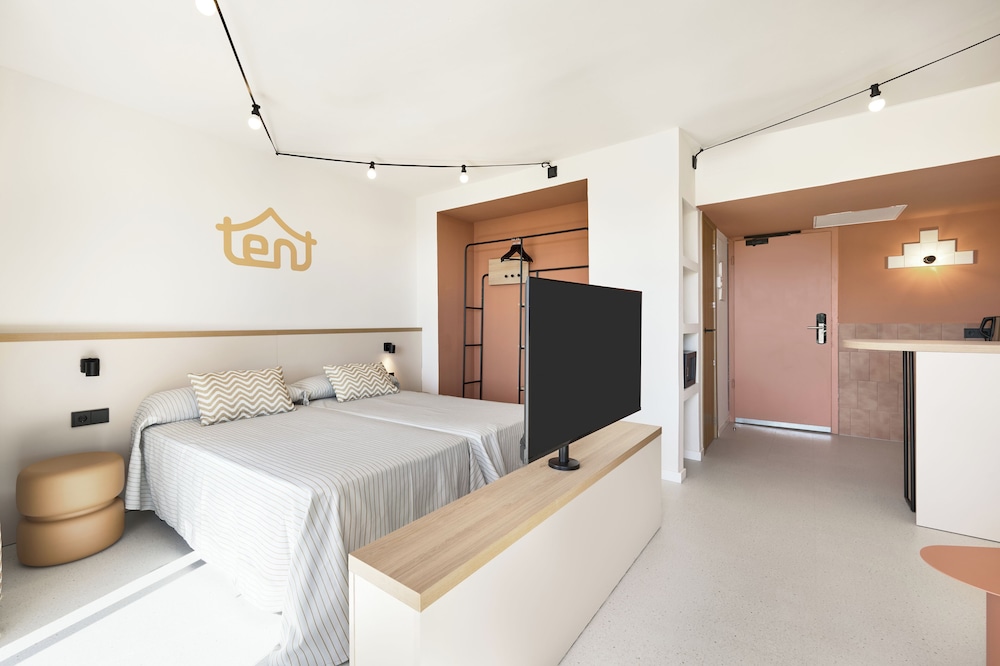 LOFT, MOUNTAIN VIEW