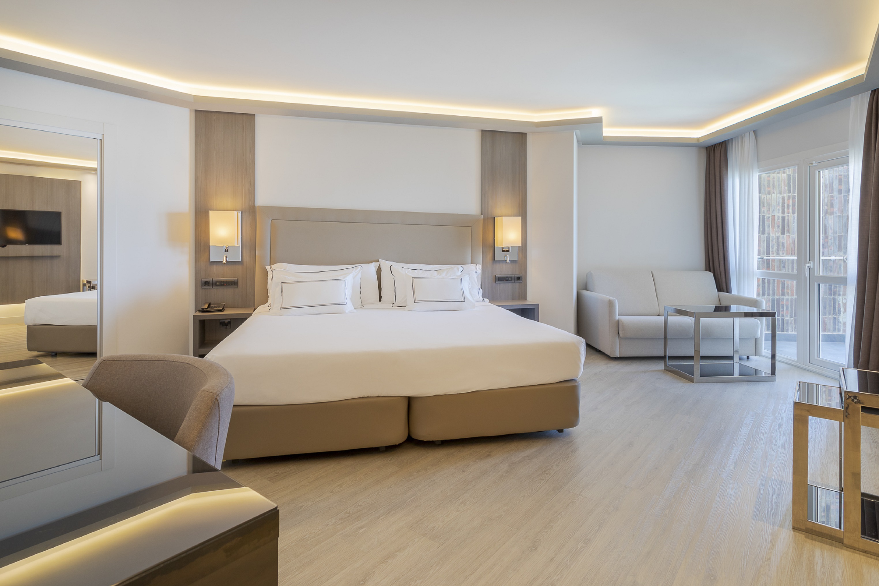 غرفة غراند بسرير مزدوج، Melia Alicante 4/10