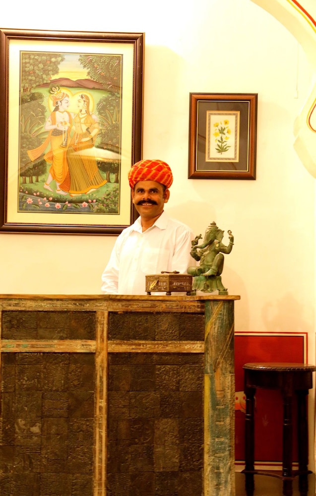 DEV NIWAS - HERITAGE HOTEL 6/22