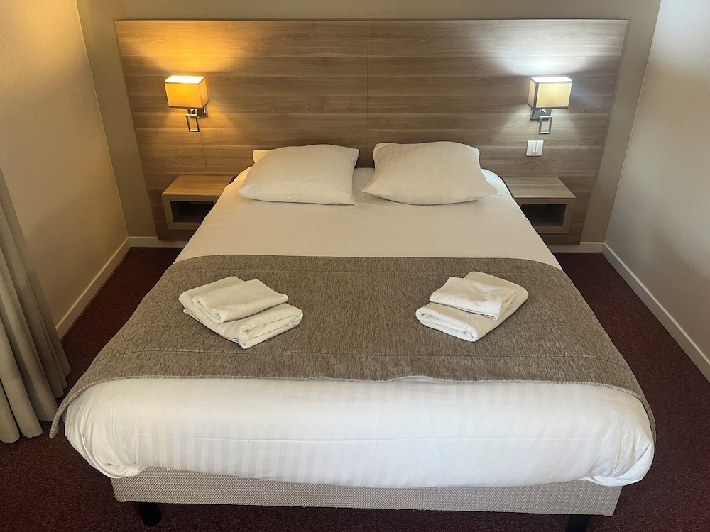 Hotel Le Roosevelt 8/34