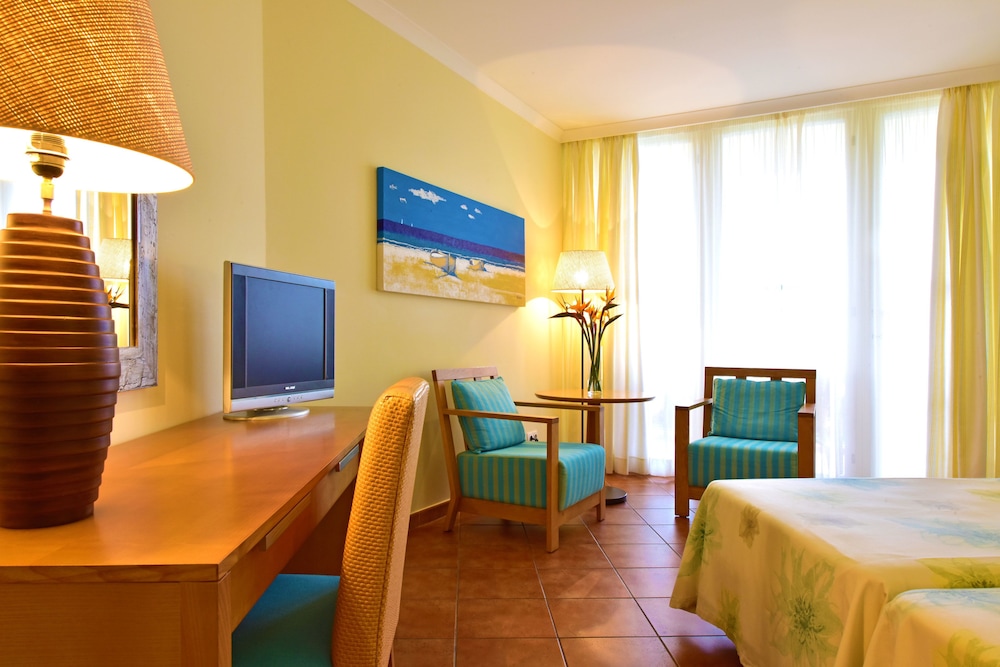Pestana Viking Beach and Golf Resort 56/83