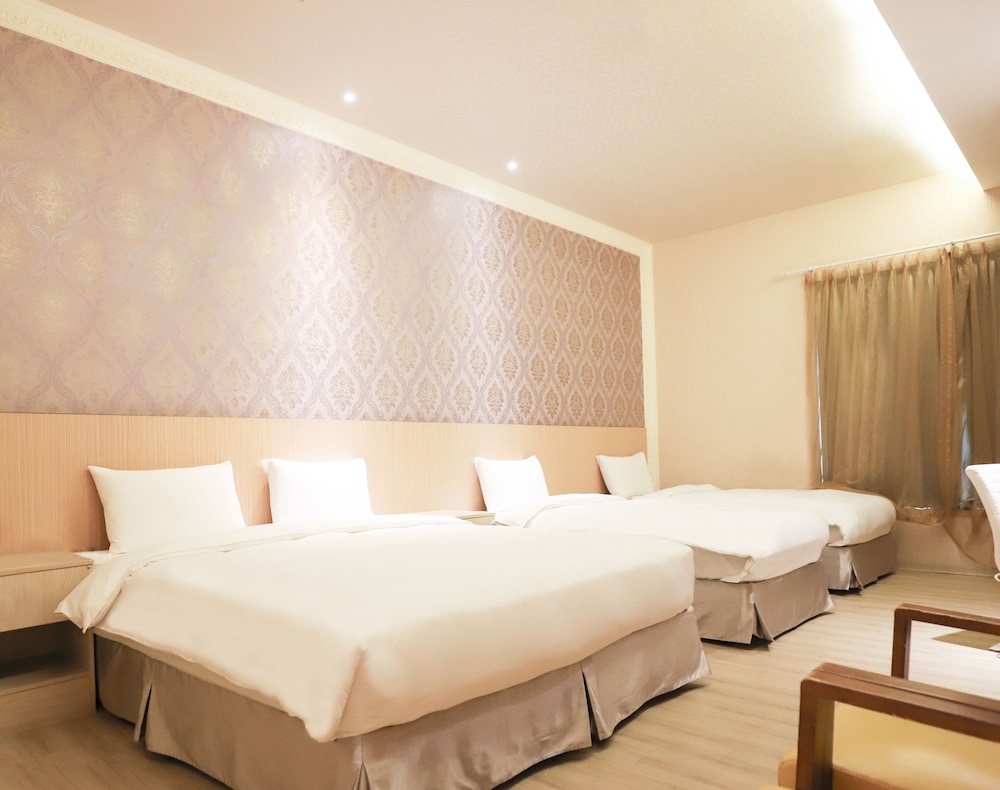 Anho Chew Hotel 13/50