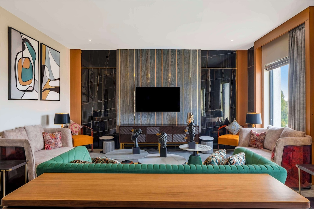 Pramod Lands End Resort, a member of Radisson Individuals 53/65