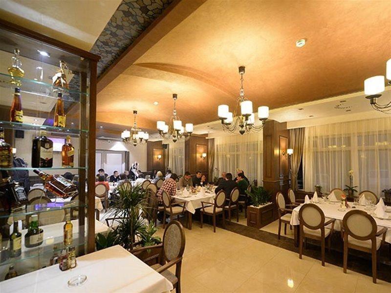 Majdan Hotel 29/38
