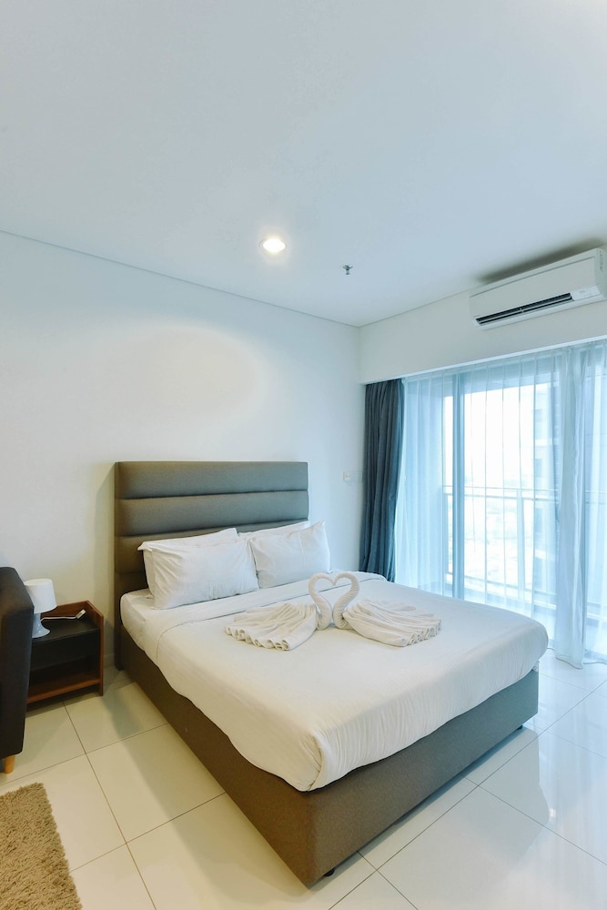 Summer Suites Residences By Subhome 21/68