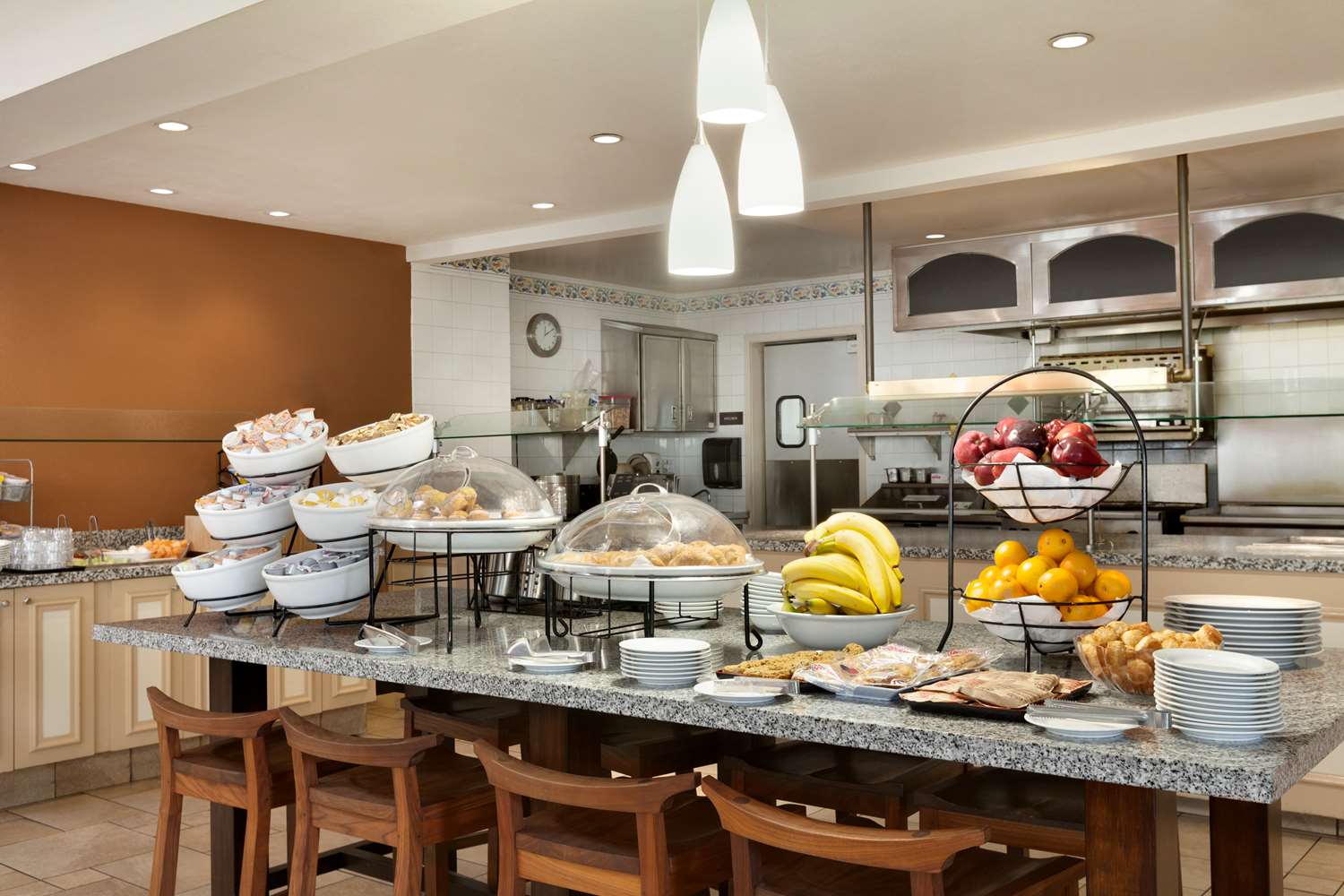 restaurant cafeteria