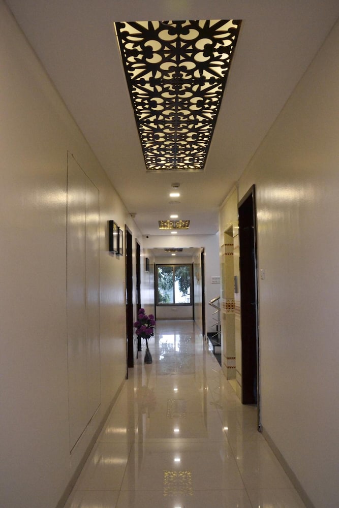 The Grand Tulip, Swargate 7/30