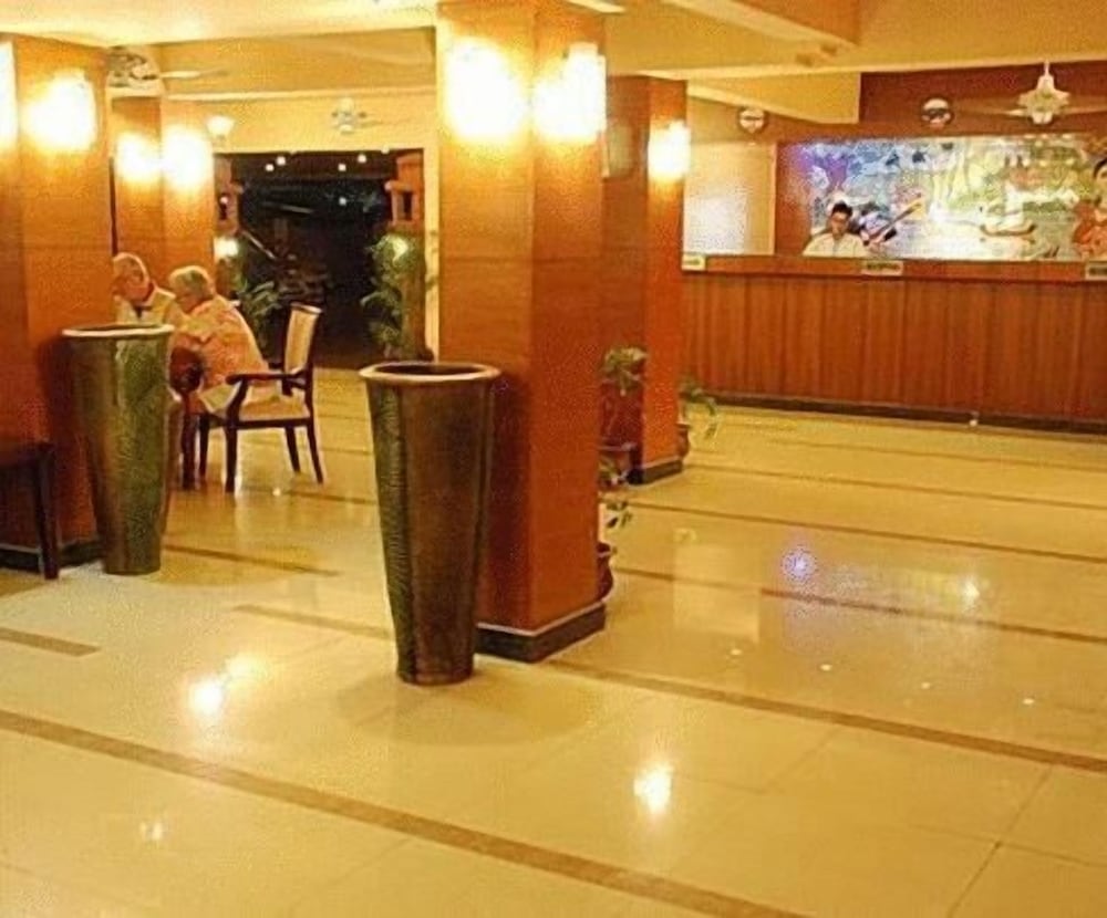 Sun City Hotel 26/52