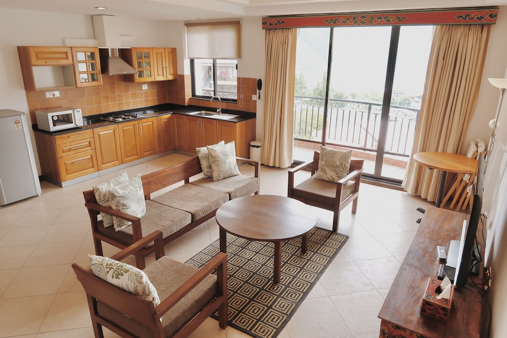 KHANG RESIDENCY 19/27