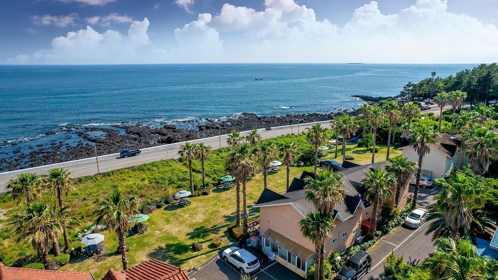 Jeju Bada Walking Pension 14/19