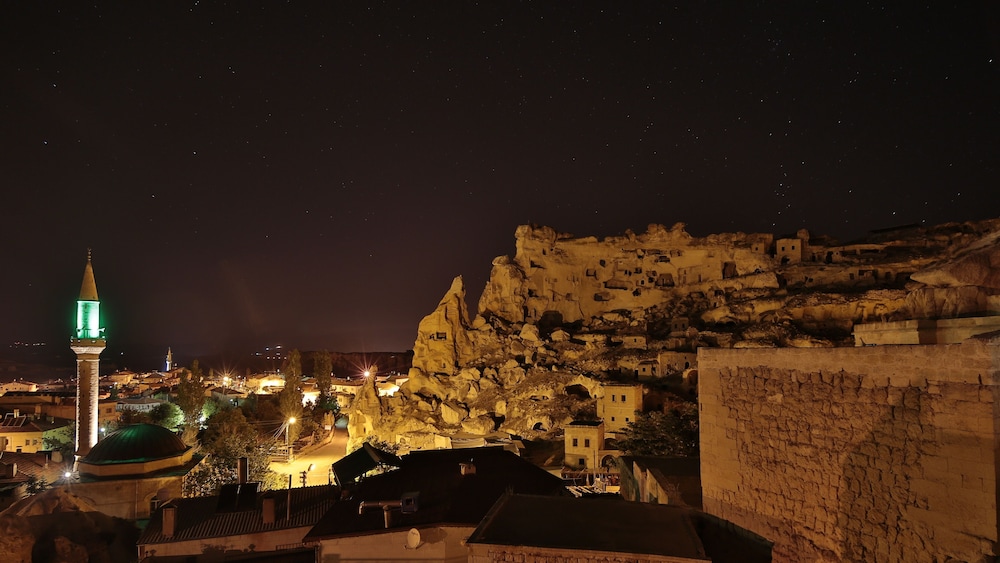 Phocas Cave Suites 66/71