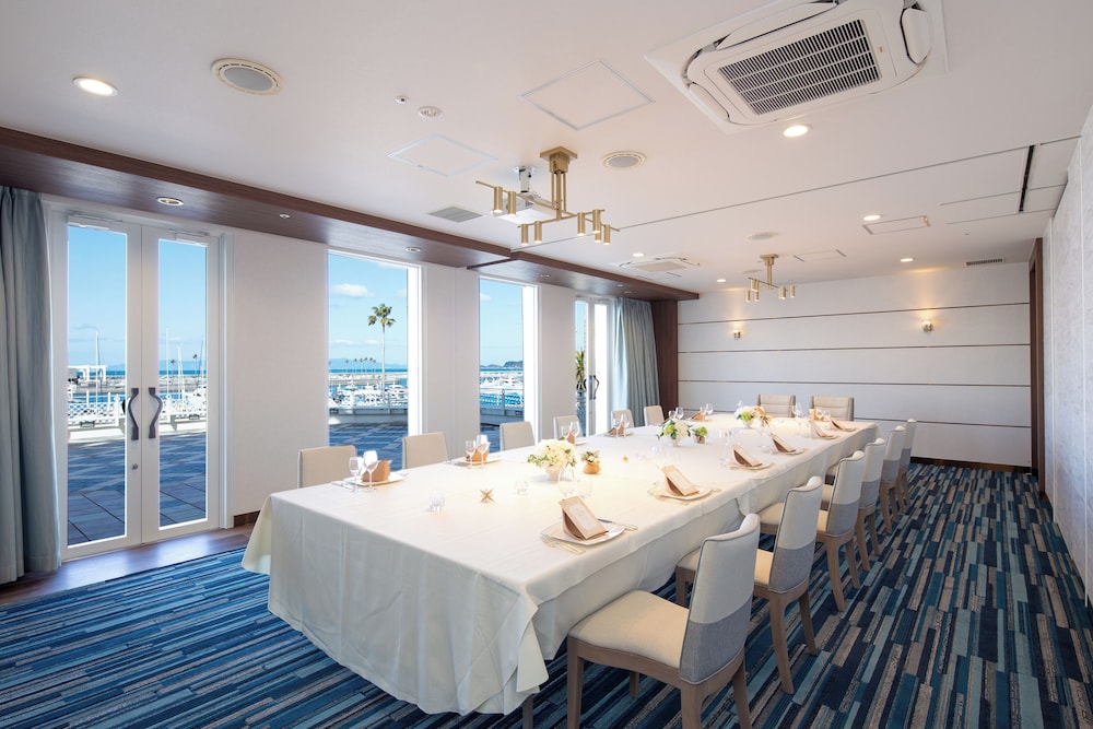 Wakayama Marina City Hotel 53/65