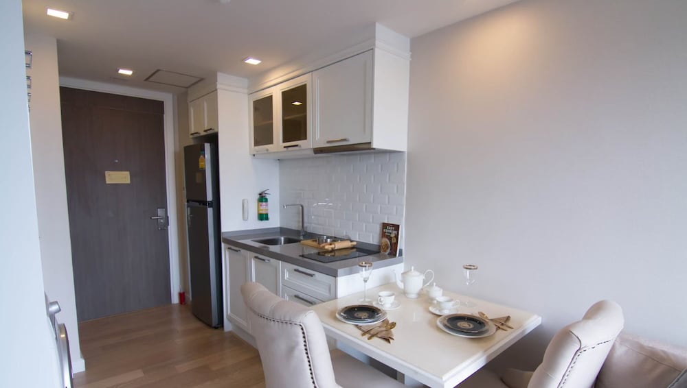 Hope Land Hotel & Residence Sukhumvit 8 66/77