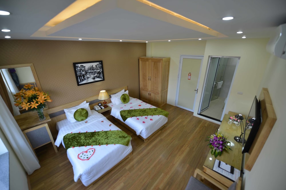 Blue Hanoi Inn Hotel 49/63