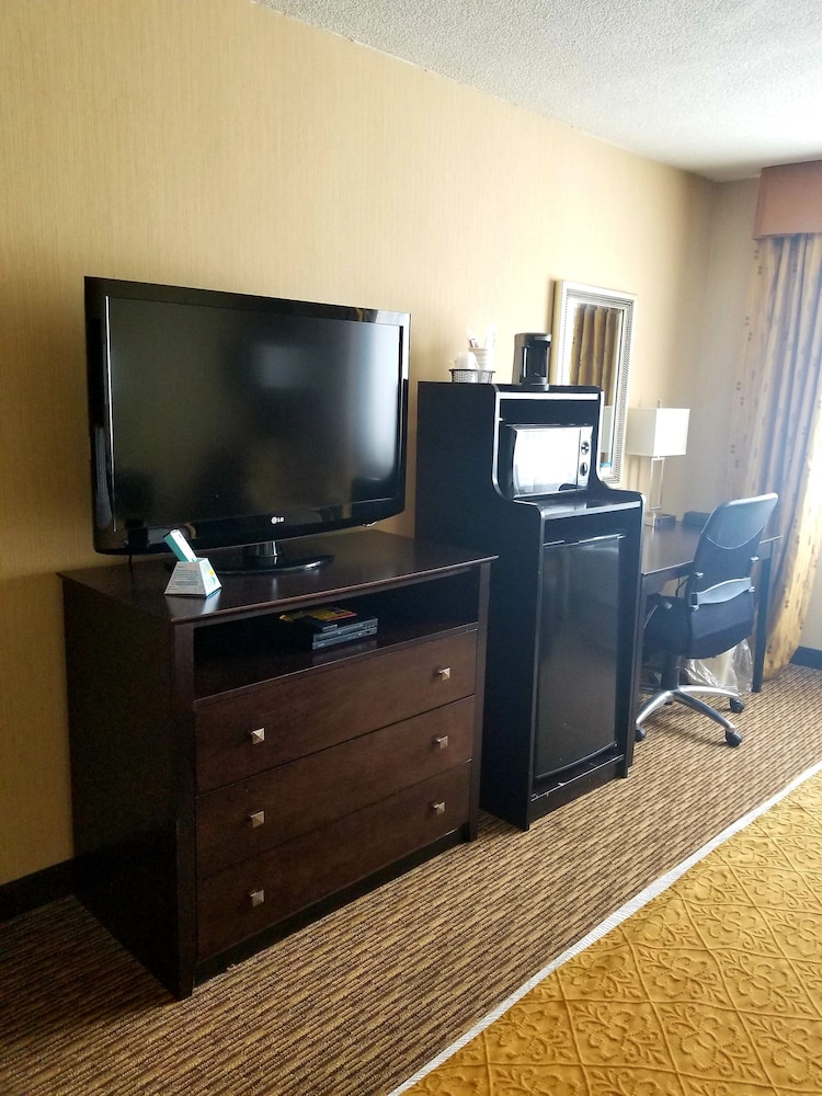 Best Western Watertown Fort Drum 25/55