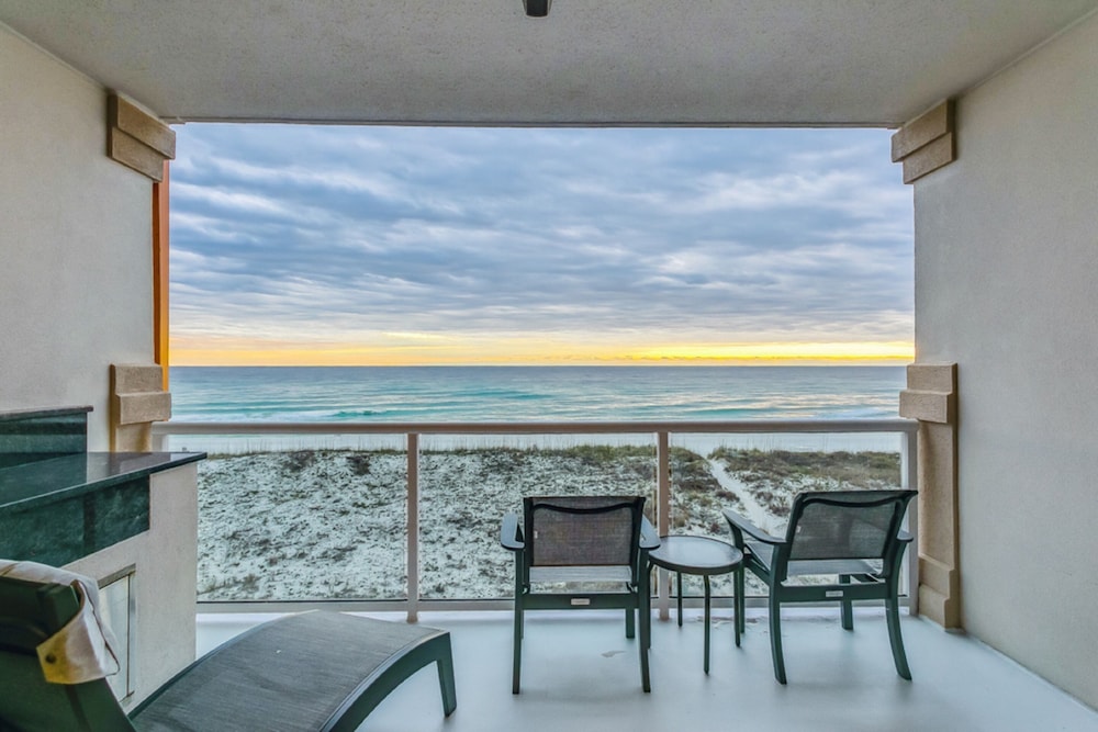 Beach Club 35/50