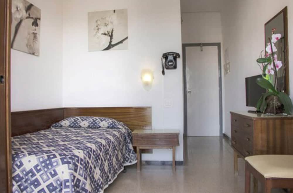 Bell Aire Hotel 14/33
