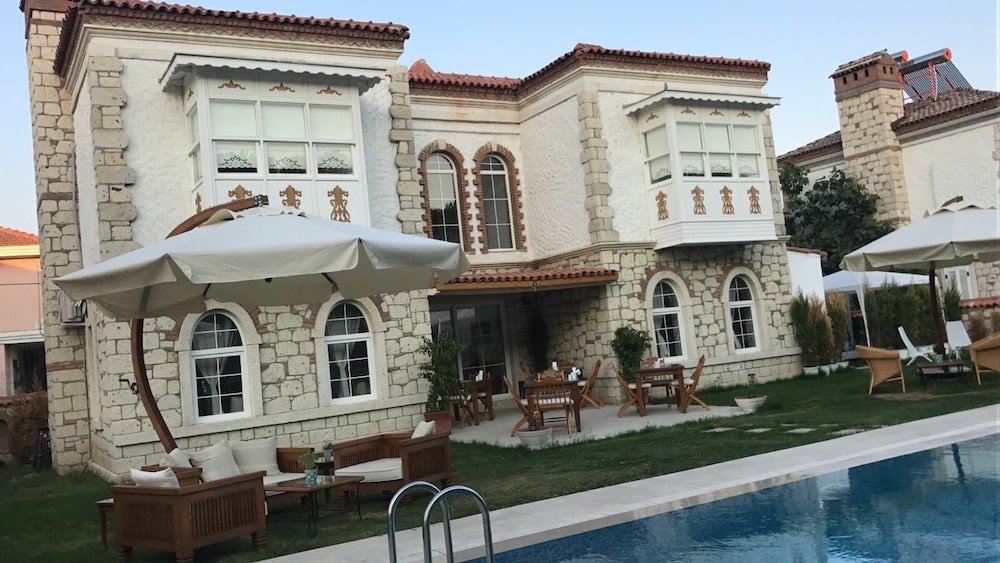 Kerme Ottoman Alacati 38/50
