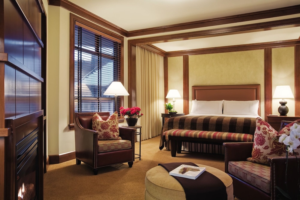 Four Seasons Resort Whistler 64/100