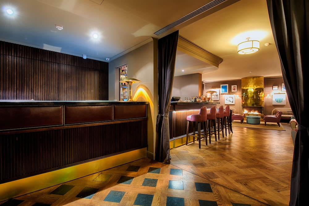 Mondrian Suites Berlin Checkpoint Charlie 7/80