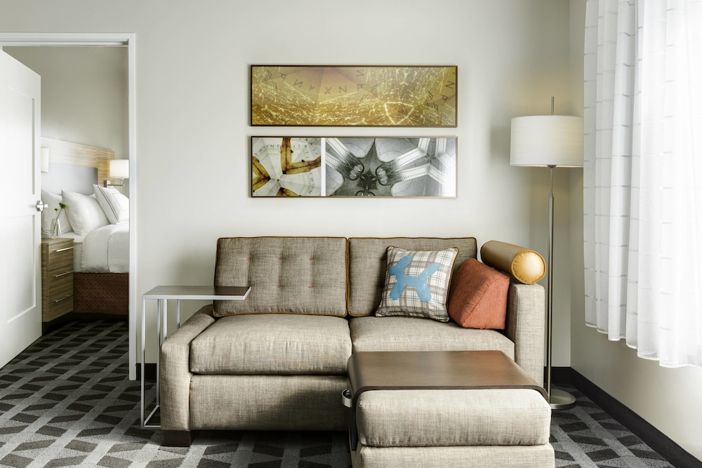 Towneplace Suites Kansas City At Briarcliff 30/45