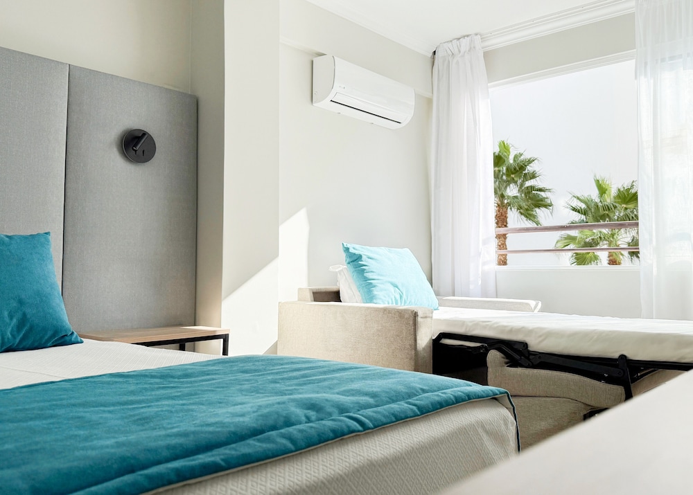 Atismar Hotel 18/50